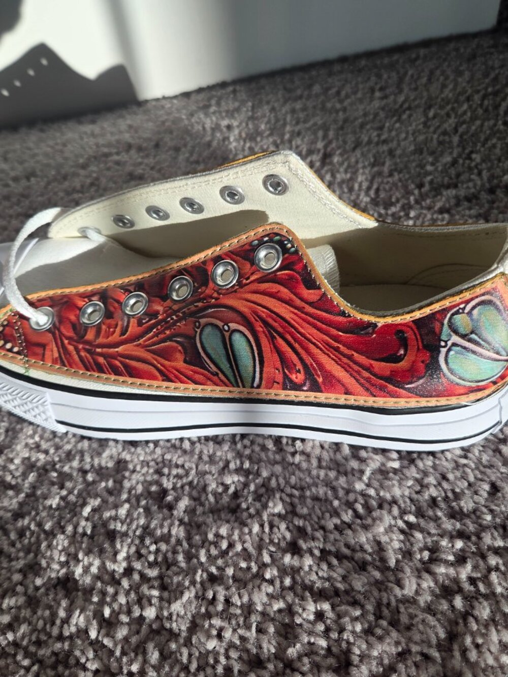 Custom Converse - Picture 4 of 4